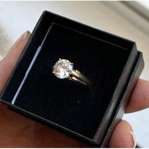 14K Solid Yellow Gold CZ 6 modern Classic Engagement Wedding Promise Ring 3.6 G - Picture 11 of 12